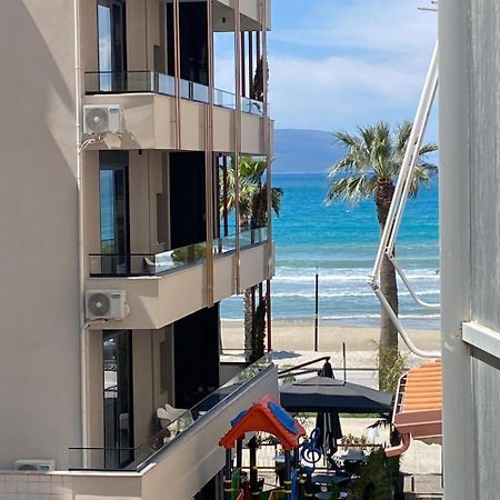 Apartment Me Qera Lungomare Vlore Medem1 외부 사진