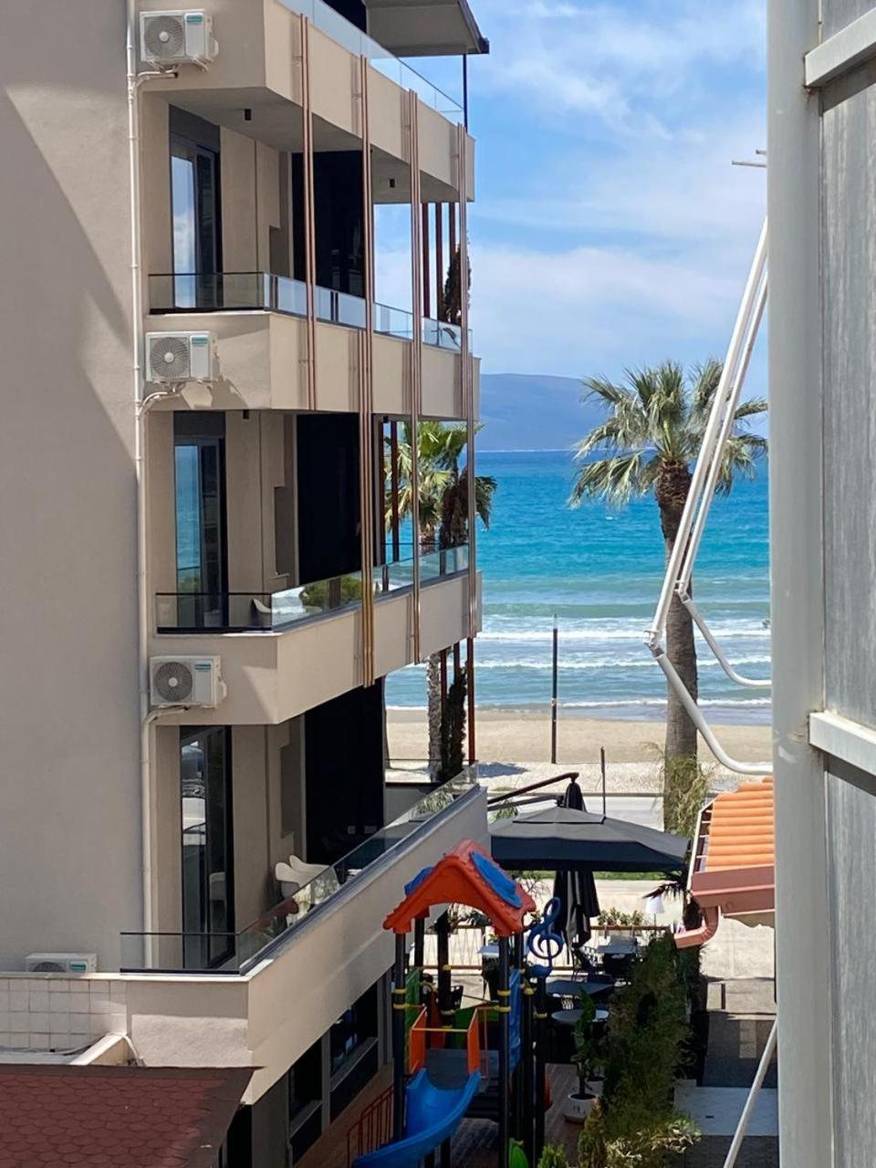 Apartment Me Qera Lungomare Vlore Medem1 외부 사진