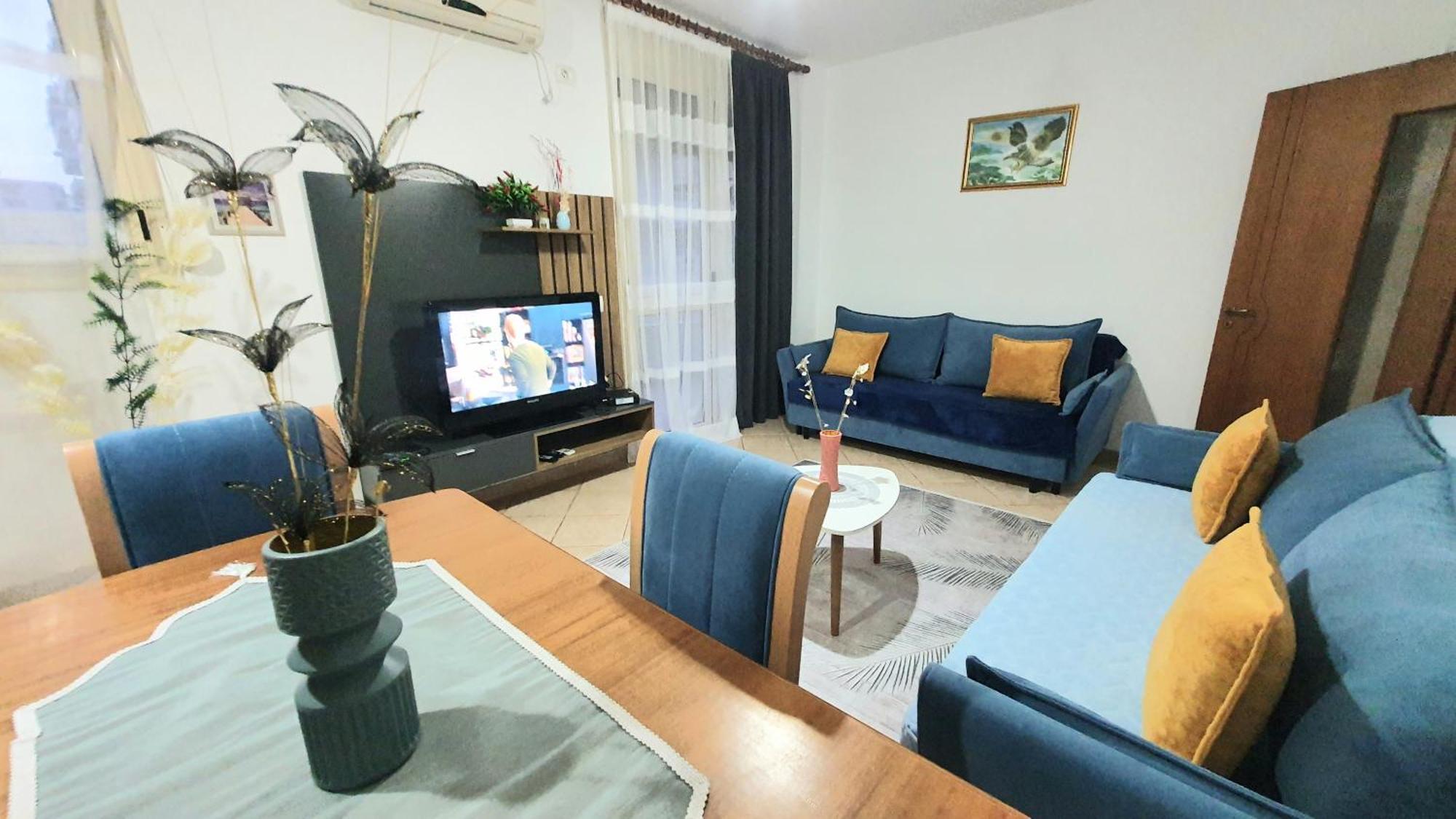 Apartment Me Qera Lungomare Vlore Medem1 객실 사진